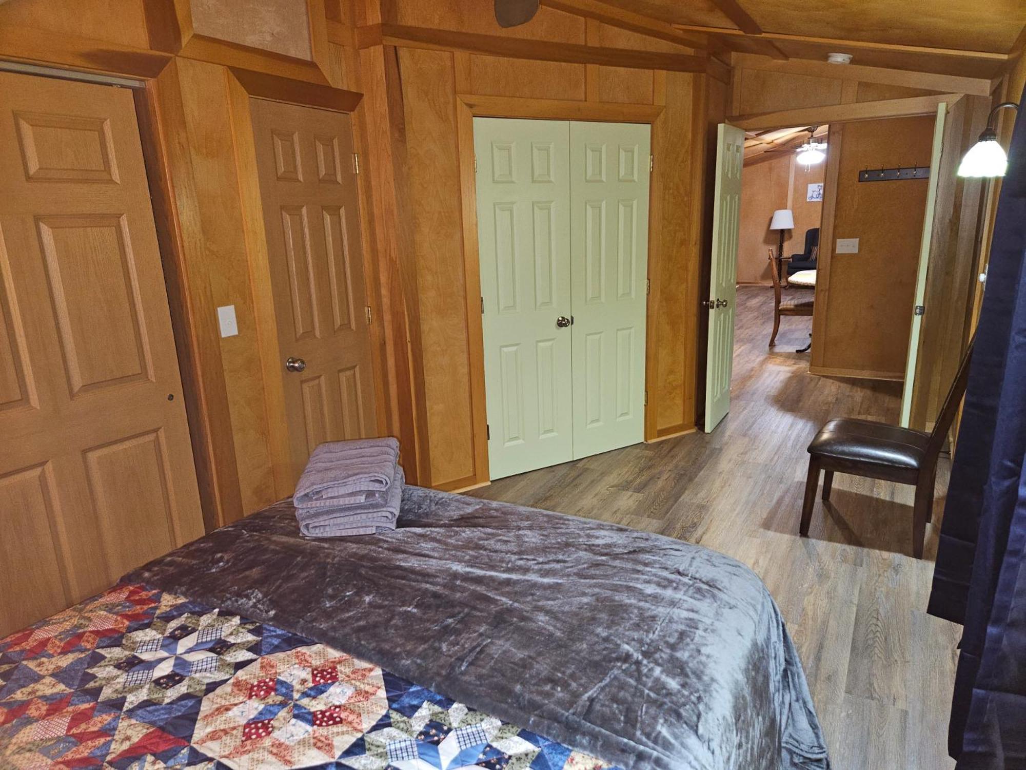 Frog Hollow At Hocking Vacations Logan Exterior photo