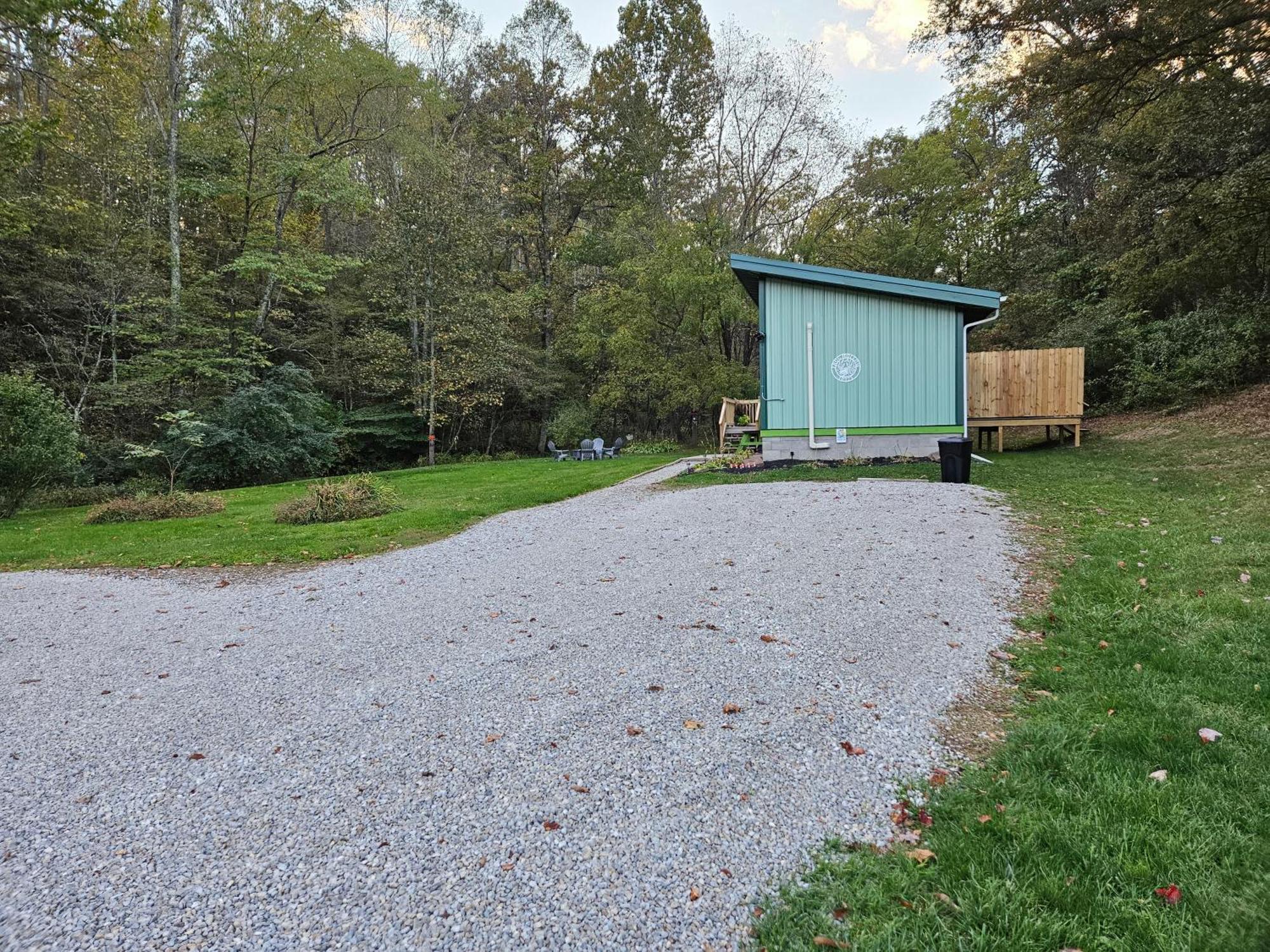 Frog Hollow At Hocking Vacations Logan Exterior photo