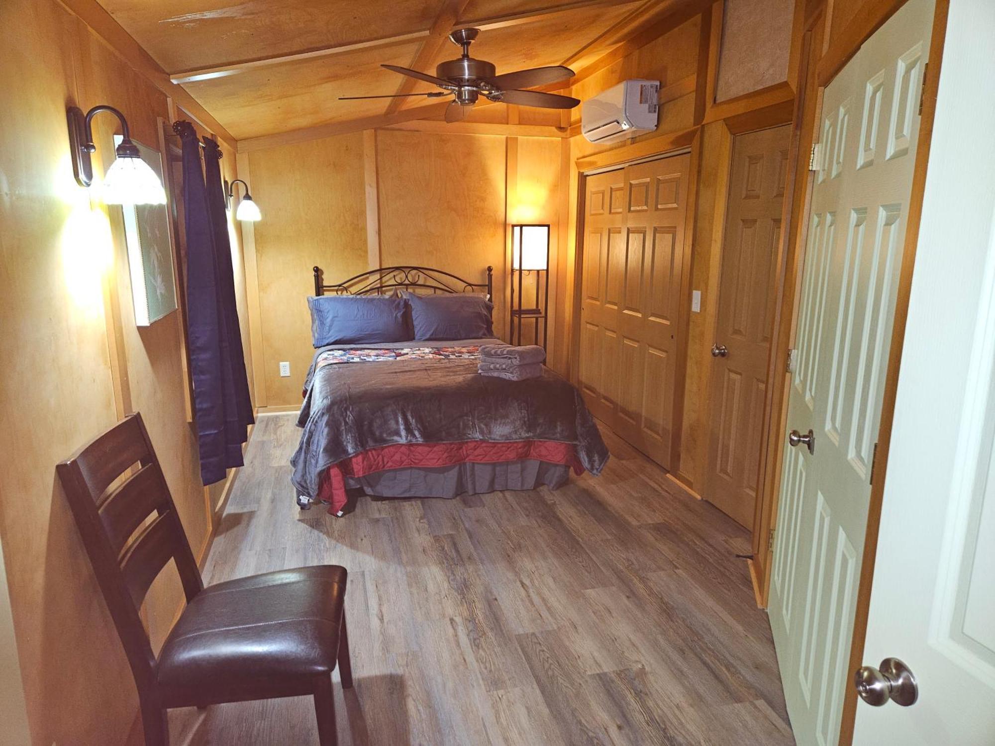 Frog Hollow At Hocking Vacations Logan Exterior photo