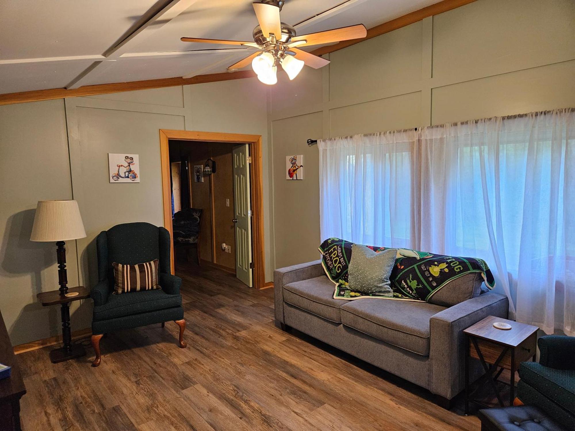 Frog Hollow At Hocking Vacations Logan Exterior photo